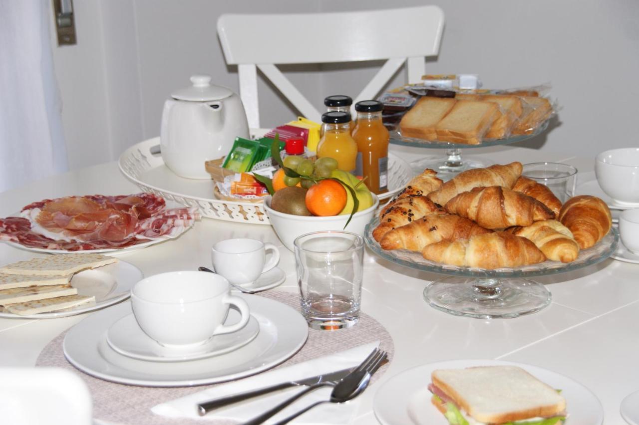 La Dama Room&Breakfast Russi Extérieur photo
