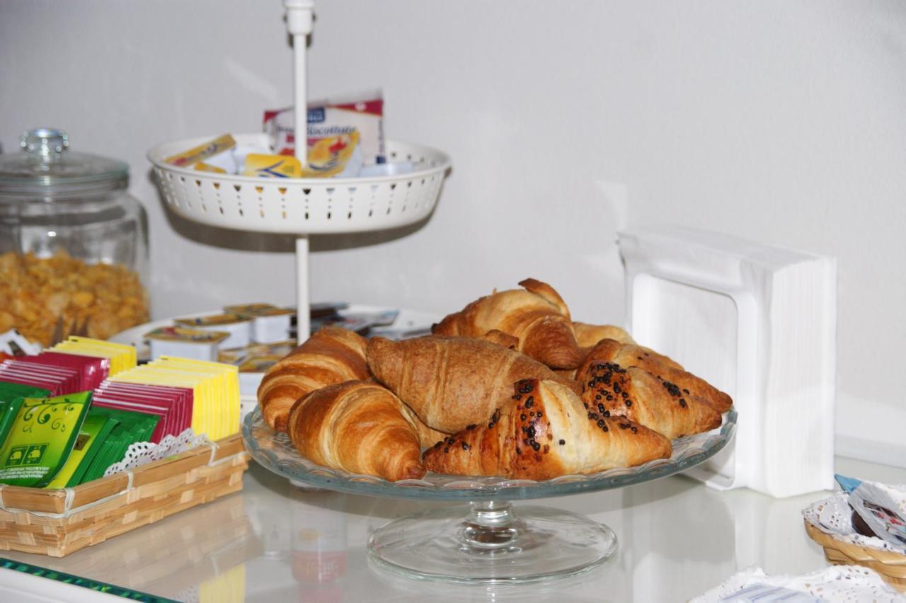 La Dama Room&Breakfast Russi Extérieur photo